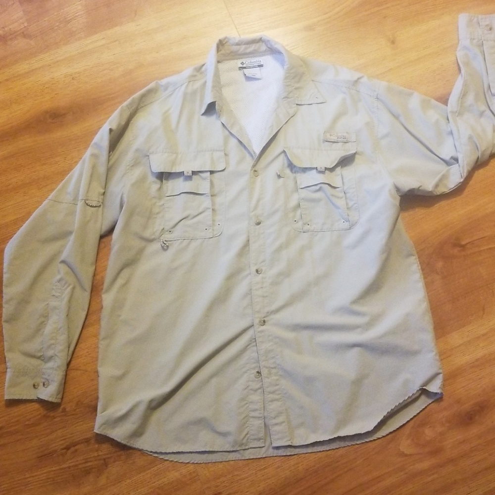 Columbia Long Sleeve Button Up Shirt